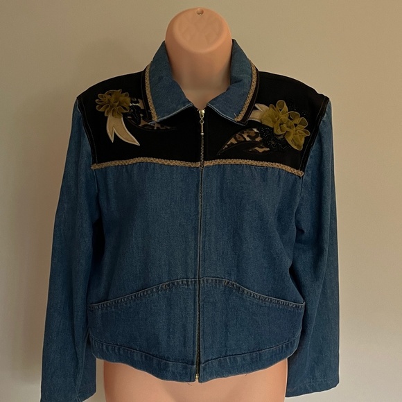 Nancy Bolen Jackets & Blazers - Nancy Bolen For City Girl Vintage Denim Jacket